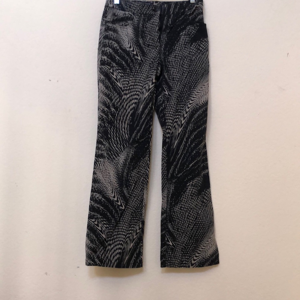 Carlisle Stylish Black and Tan Women's Jeans